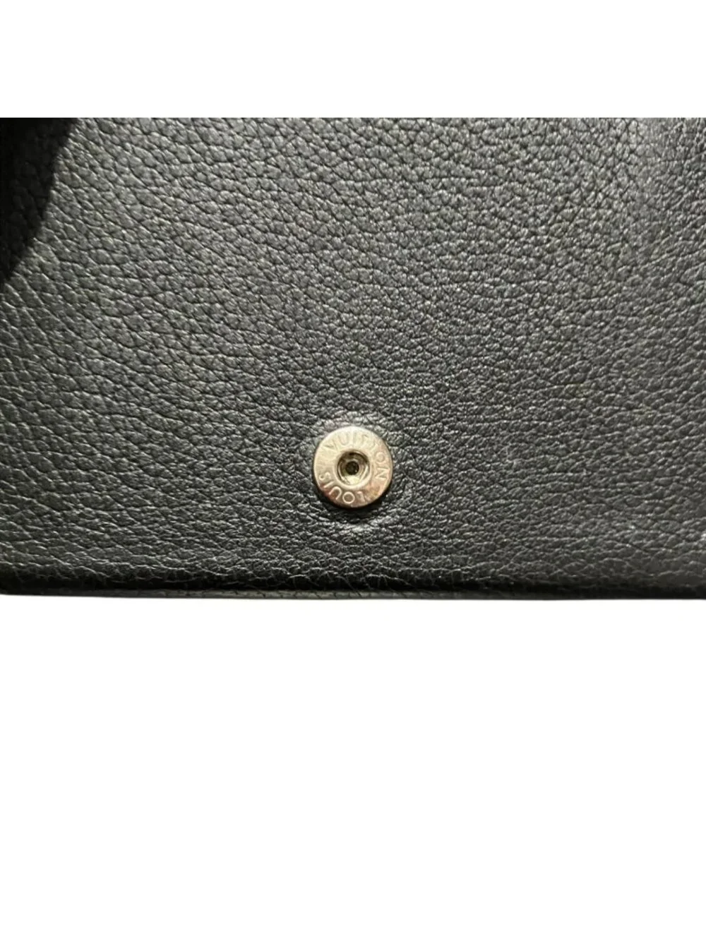 Louis Vuitton Portefeuille Lock Mini Taurillon Trifold Wallet Leather